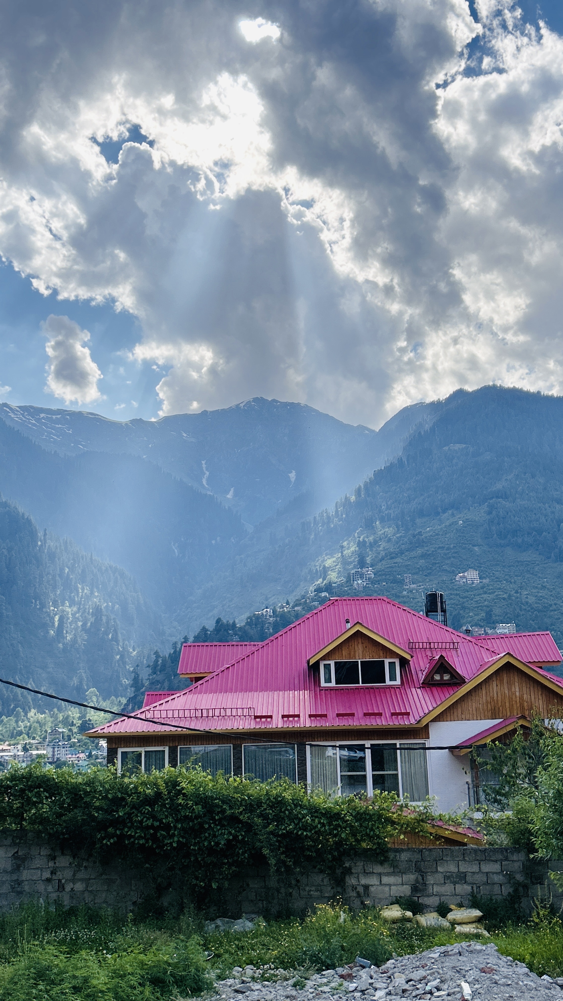 Life Out of Office – Stories & Slow Travel Meetup Image 4